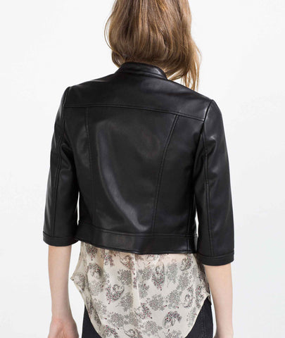 Need Hugs Kitten Graphic Tee